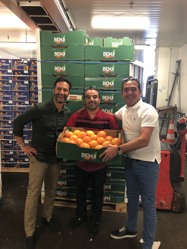 Primer envasado de pomelos RSA - Beva Fruits International (BFI) importador de fruta fresca en Francia